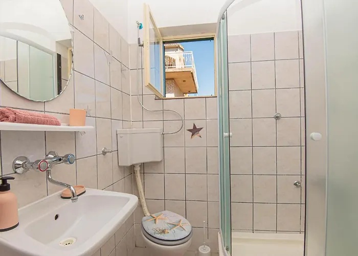 3 Bedroom Lovely In *